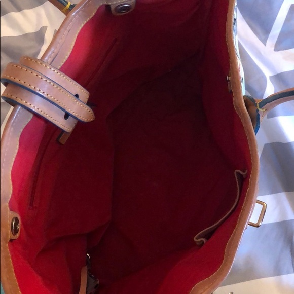 Walt Disney World Dooney & Bourke bag - Picture 4 of 6